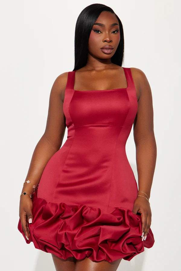 Mini-robe en satin de terre de Sienne