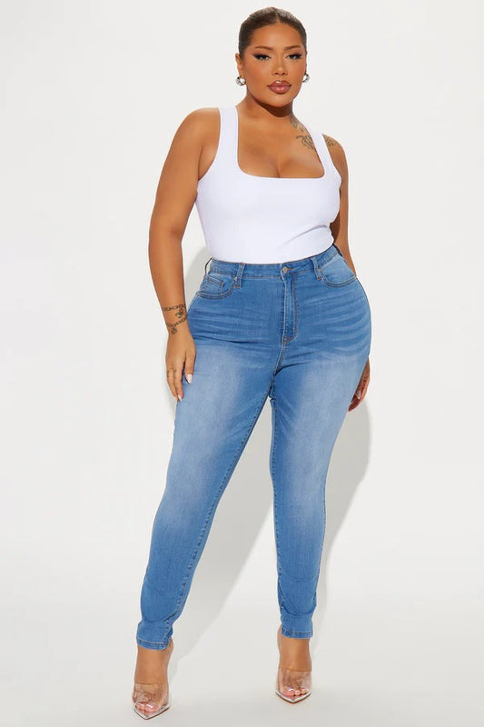 Jean Chic & Confident