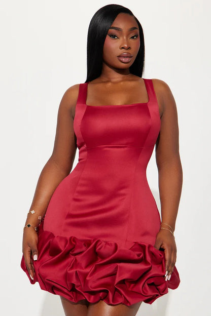 Mini-robe en satin de terre de Sienne